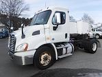 Used 2018 Freightliner Cascadia Detroit DD13 Semi Truck for sale #772584 - photo 3