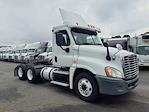 Used 2018 Freightliner Cascadia Detroit DD13 Semi Truck for sale #778159 - photo 4