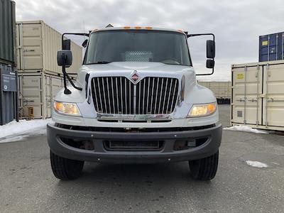 Used 2019 International DuraStar 4400 - photo 1