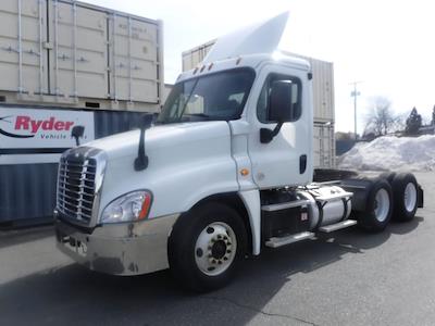 Used 2018 Freightliner Cascadia Detroit DD13 Semi Truck for sale #803016 - photo 1