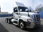 Used 2018 Freightliner Cascadia Detroit DD13 Semi Truck for sale #803016 - photo 4