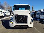Used 2019 Volvo VNR Volvo D11 Semi Truck for sale #808791 - photo 3