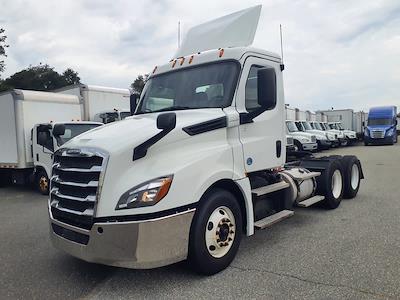 Used 2019 Freightliner Cascadia Detroit DD13 Semi Truck for sale #812877 - photo 1
