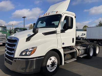 Used 2019 Freightliner Cascadia Detroit DD13 Semi Truck for sale #812924 - photo 1