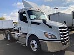 Used 2019 Freightliner Cascadia Detroit DD13 Semi Truck for sale #812924 - photo 4