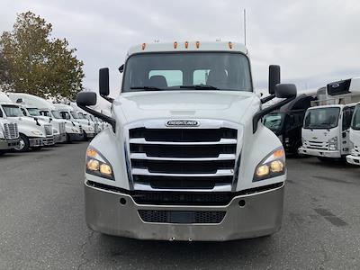 Used 2019 Freightliner Cascadia Detroit DD13 Semi Truck for sale #812942 - photo 2