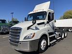 Used 2019 Freightliner Cascadia Detroit DD13 Semi Truck for sale #813004 - photo 1