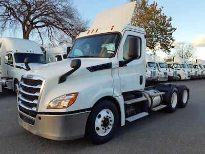 Used 2019 Freightliner Cascadia Detroit DD13 Semi Truck for sale #813011 - photo 1