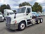 Used 2019 Freightliner Cascadia Detroit DD13 Semi Truck for sale #813631 - photo 1