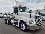Used 2018 Freightliner Cascadia Detroit DD13 Semi Truck for sale #814892 - photo 4