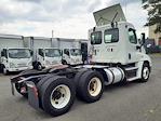 Used 2018 Freightliner Cascadia Detroit DD13 Semi Truck for sale #814892 - photo 5