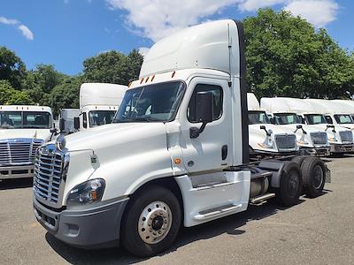Used 2019 Freightliner Cascadia Detroit Diesel DD15 Semi Truck for sale #823046 - photo 1