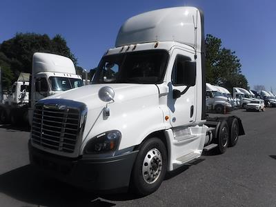 Used 2019 Freightliner Cascadia Detroit Diesel DD15 Semi Truck for sale #823568 - photo 1
