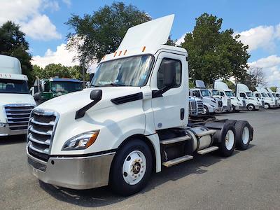 Used 2019 Freightliner Cascadia Detroit DD13 Semi Truck for sale #824593 - photo 1