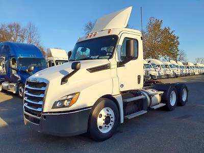 Used 2019 Freightliner Cascadia Detroit DD13 Semi Truck for sale #824615 - photo 1