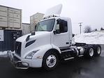 Used 2019 Volvo VNR Volvo D13 Semi Truck for sale #828228 - photo 1