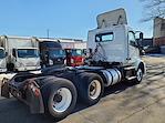 Used 2019 Volvo VNR Volvo D13 Semi Truck for sale #828229 - photo 5
