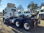 Used 2019 Volvo VNR Volvo D13 Semi Truck for sale #828229 - photo 2