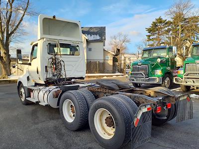 Used 2019 International LT Cummins X15, Signature Semi Truck for sale #863938 - photo 2