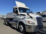 Used 2019 Freightliner Cascadia Detroit Diesel DD15 Semi Truck for sale #868167 - photo 4
