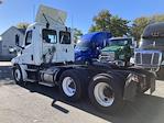 Used 2019 Freightliner Cascadia Detroit Diesel DD15 Semi Truck for sale #868167 - photo 2