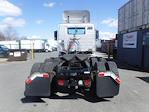 Used 2019 Volvo VNR Volvo D13 Semi Truck for sale #868577 - photo 6