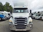 Used 2019 Freightliner Cascadia Detroit Diesel DD15 Semi Truck for sale #870389 - photo 3