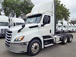 Used 2020 Freightliner Cascadia Detroit Diesel DD15 Semi Truck for sale #873750 - photo 1