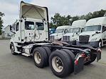 Used 2020 Freightliner Cascadia Detroit Diesel DD15 Semi Truck for sale #873750 - photo 2