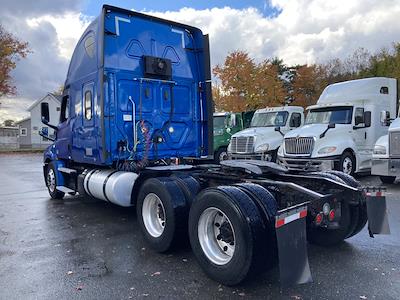 Used 2020 Freightliner Cascadia Detroit Diesel DD15 Semi Truck with Sleeper Cab for sale #877633 - photo 2