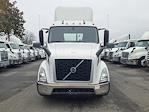 Used 2019 Volvo VNR Volvo D13 Semi Truck for sale #880566 - photo 3