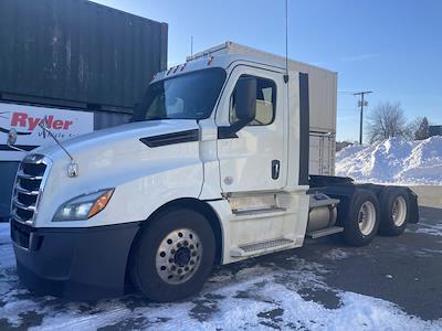 Used 2020 Freightliner Cascadia Detroit Diesel DD15 Semi Truck for sale #898129 - photo 1