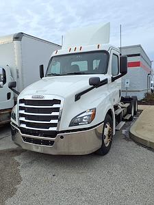 Used 2020 Freightliner Cascadia Detroit DD13 Semi Truck for sale #244940 - photo 1