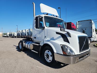 Used 2016 Volvo VNL Volvo D13 Semi Truck for sale #387383 - photo 1