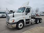Used 2014 Freightliner Cascadia Cummins ISX Semi Truck for sale #554180 - photo 1