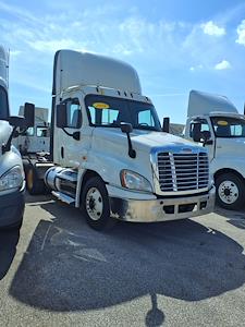 Used 2018 Freightliner Cascadia Detroit DD13 Semi Truck for sale #757267 - photo 1