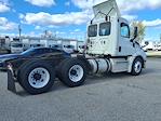 Used 2019 Freightliner Cascadia Detroit DD13 Semi Truck for sale #812944 - photo 5