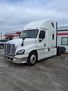 Used 2020 Freightliner Cascadia Detroit Diesel DD15 Semi Truck with Sleeper Cab for sale #869687 - photo 1