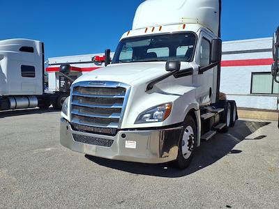 Used 2019 Freightliner Cascadia Detroit Diesel DD15 Semi Truck for sale #876259 - photo 1