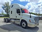 Used 2020 Freightliner Cascadia Detroit Diesel DD15 Semi Truck with Sleeper Cab for sale #245538 - photo 4