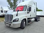 Used 2020 Freightliner Cascadia Detroit Diesel DD15 Semi Truck with Sleeper Cab for sale #245717 - photo 1