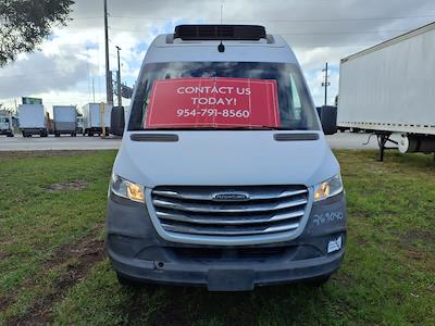 Used 2019 Freightliner Sprinter Empty Cargo Van for sale #269040 - photo 2