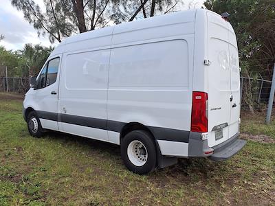 Used 2019 Freightliner Sprinter Refrigerated Body for sale #269040 - photo 2