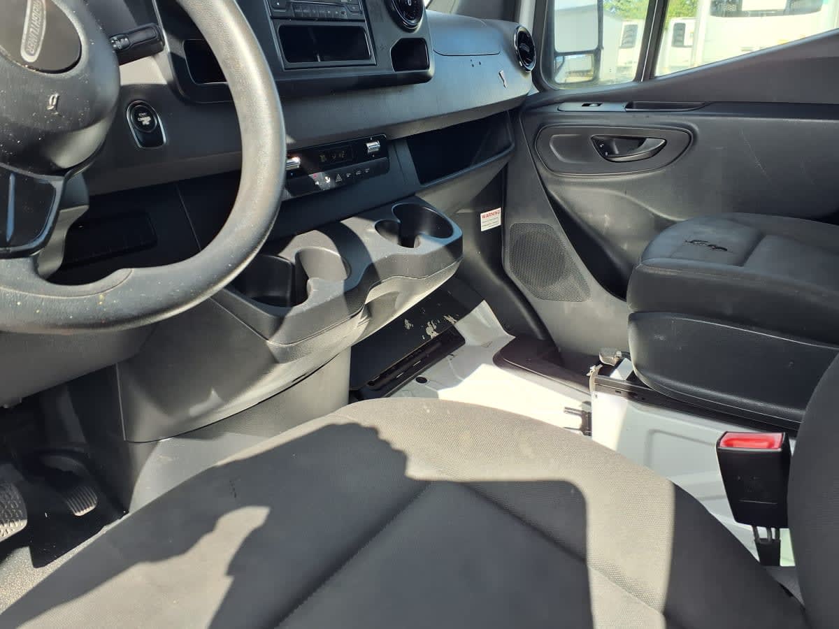 Used 2019 Freightliner Sprinter 3500 - photo 10