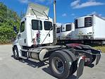 Used 2015 Freightliner Cascadia Cummins ISX Semi Truck for sale #303238 - photo 6