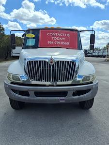 Used 2016 International DuraStar 4300 Cab Chassis for sale #651605 - photo 2