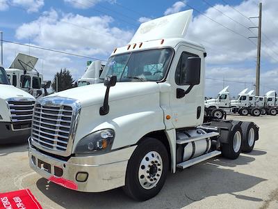 Used 2019 Freightliner Cascadia Cummins X15 Semi Truck for sale #803675 - photo 1