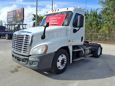 Used 2019 Freightliner Cascadia Detroit DD13 Semi Truck for sale #809234 - photo 1