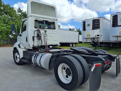 Used 2018 International RH International A26 Semi Truck for sale #812350 - photo 2