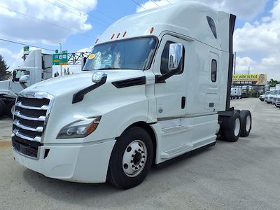 Used 2020 Freightliner Cascadia Detroit Diesel DD15 Semi Truck with Sleeper Cab for sale #878046 - photo 1